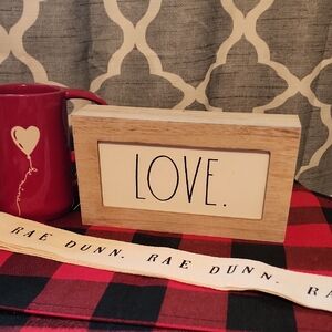 Rae Dunn Love Sign